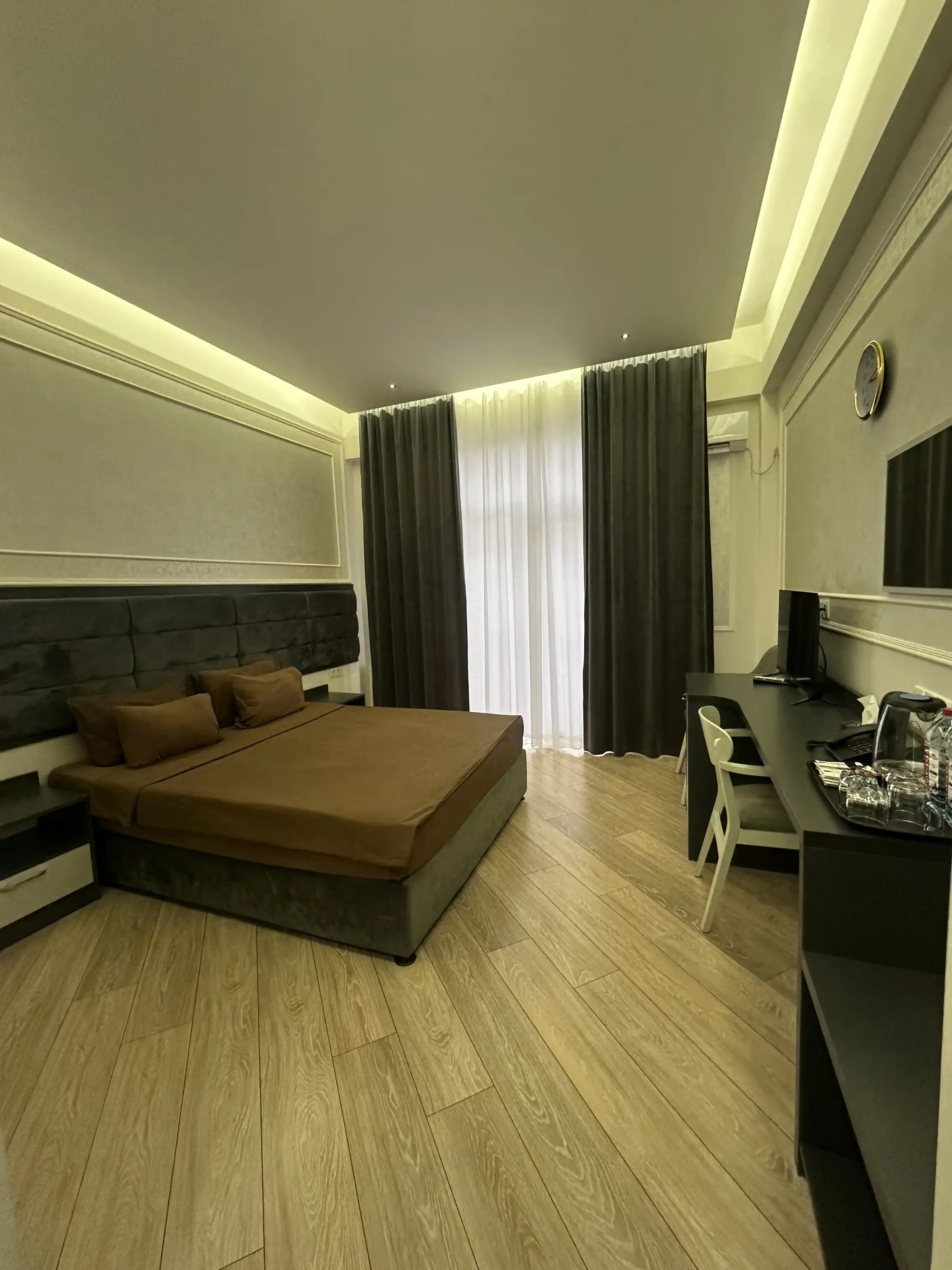 Deluxe (Делюкс)